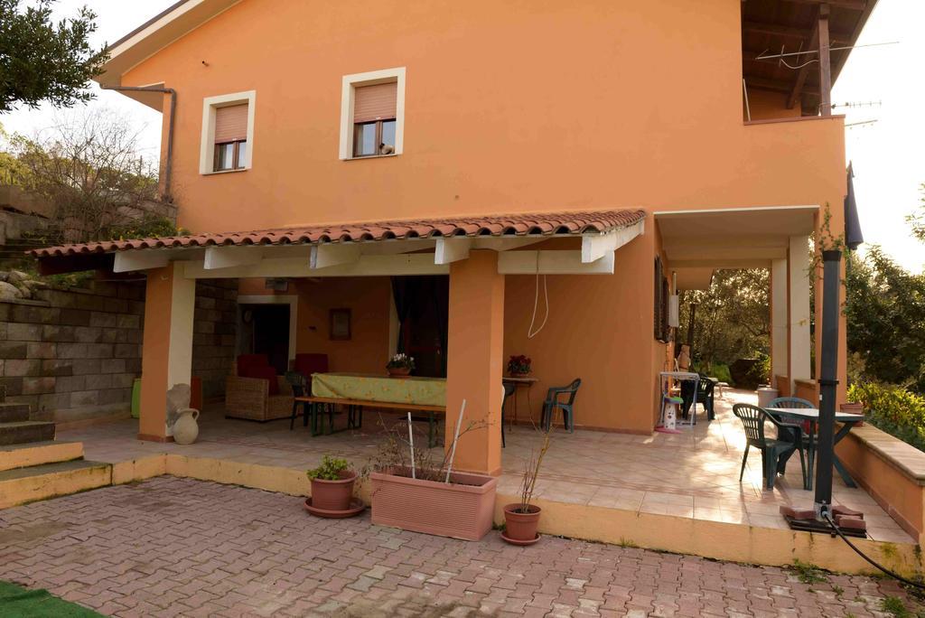 Hostal Rita Sassari Exterior foto